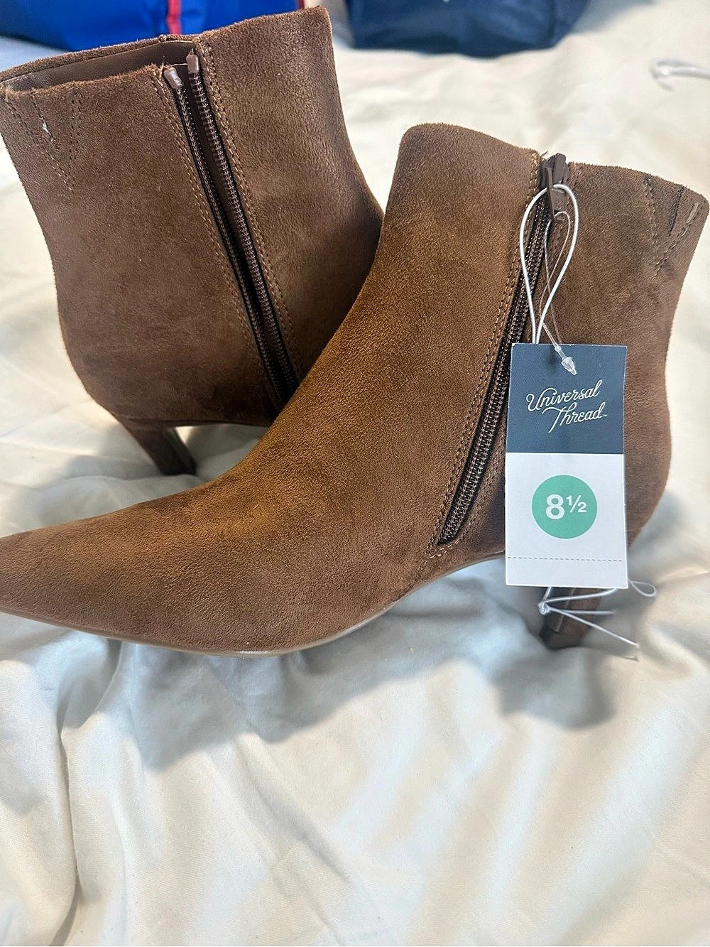 Universal Thread Pointed-Toe Ankle Boots in Brown US 8.5 NWT